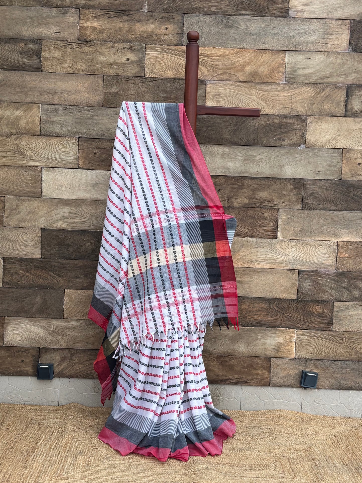White Check Pure Cotton Dhonekhali Saree