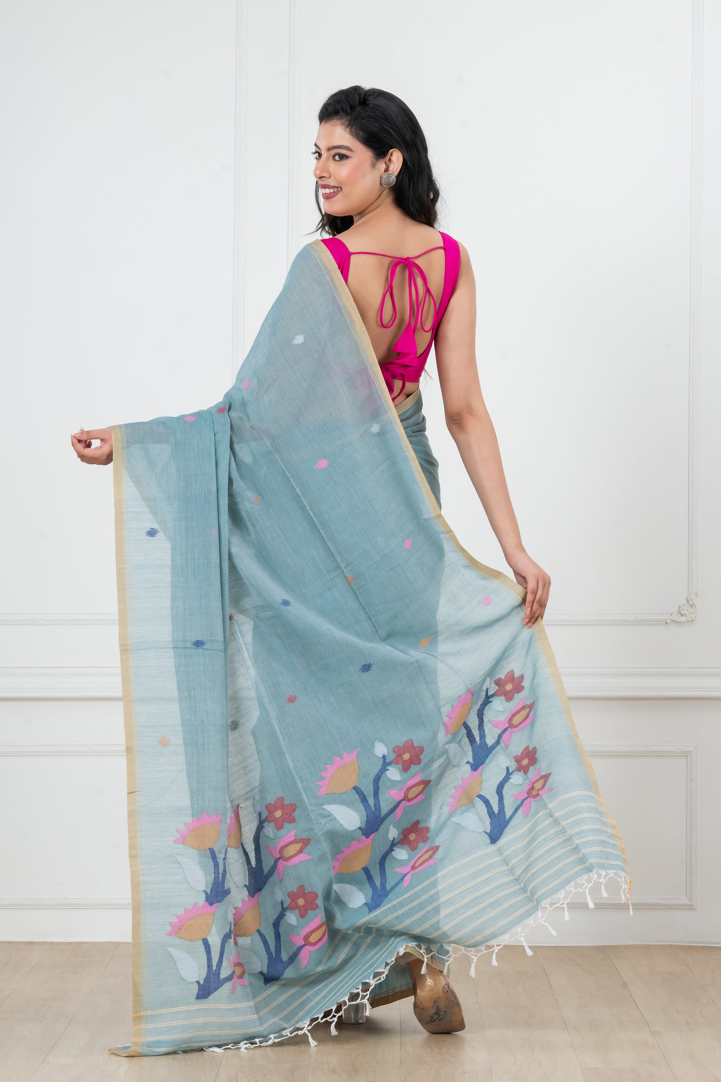Pure Cotton Handwoven meddle work Jamdani Saree
