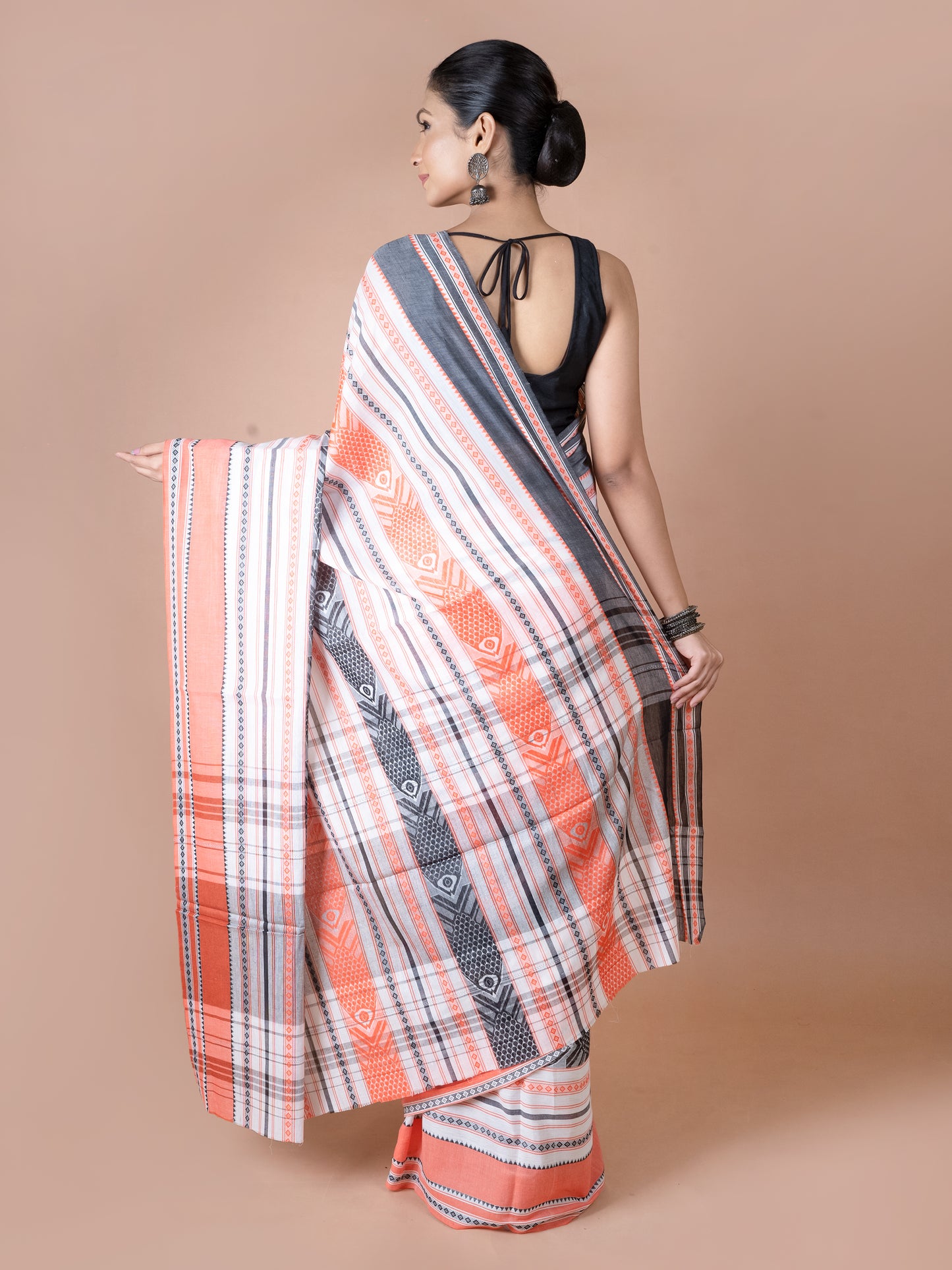 Nokshi Machh Dhonekhali Cotton Saree