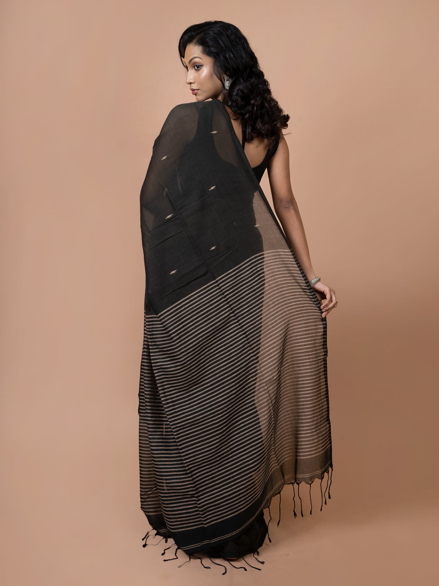 Dark Green Bengal Jamdani Saree