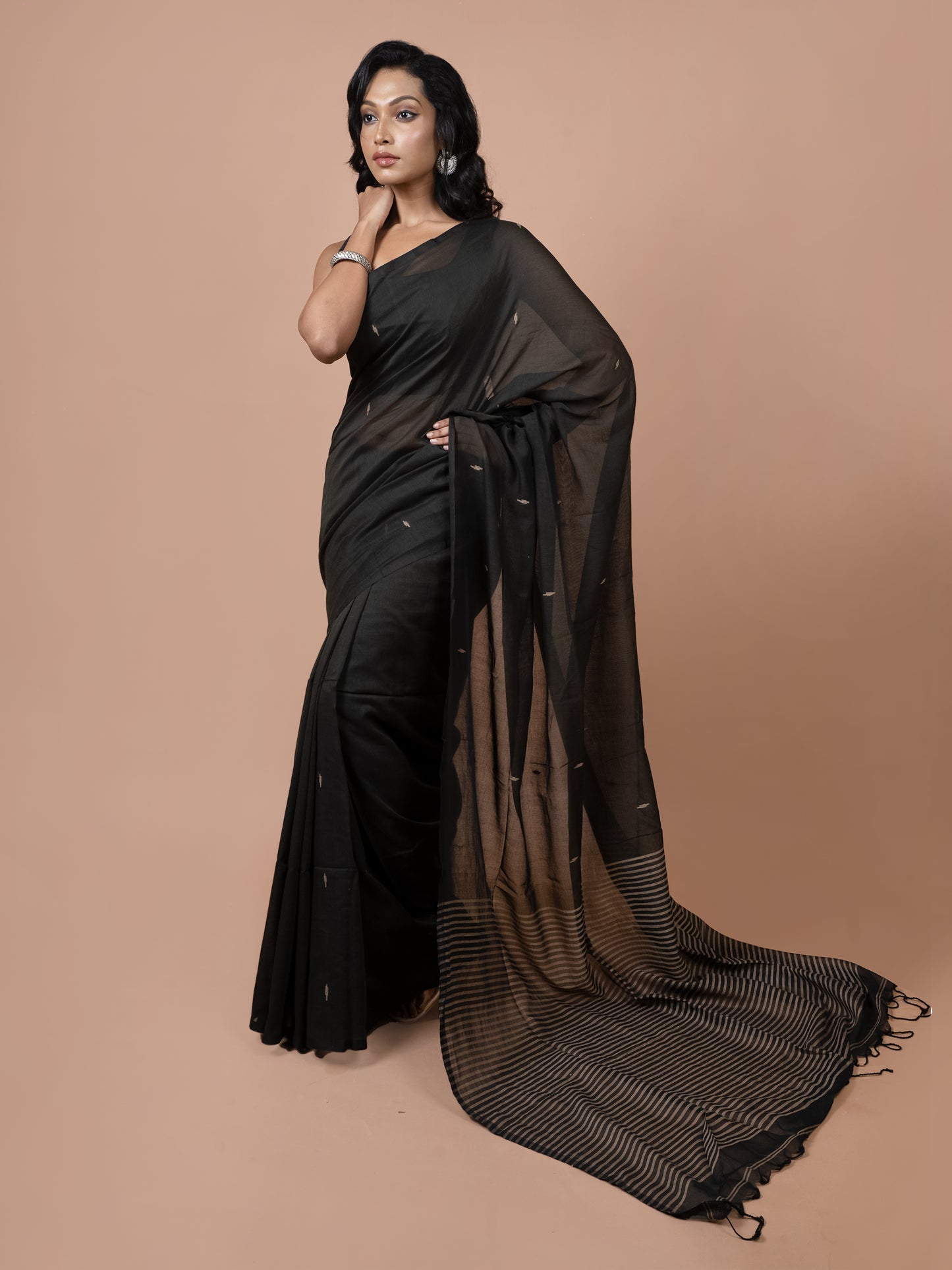 Dark Green Bengal Jamdani Saree