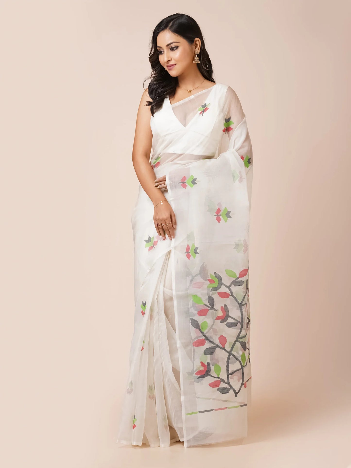 LOTUS DEW HANDWOVEN BENGAL MUSLIN JAMDANI SAREE