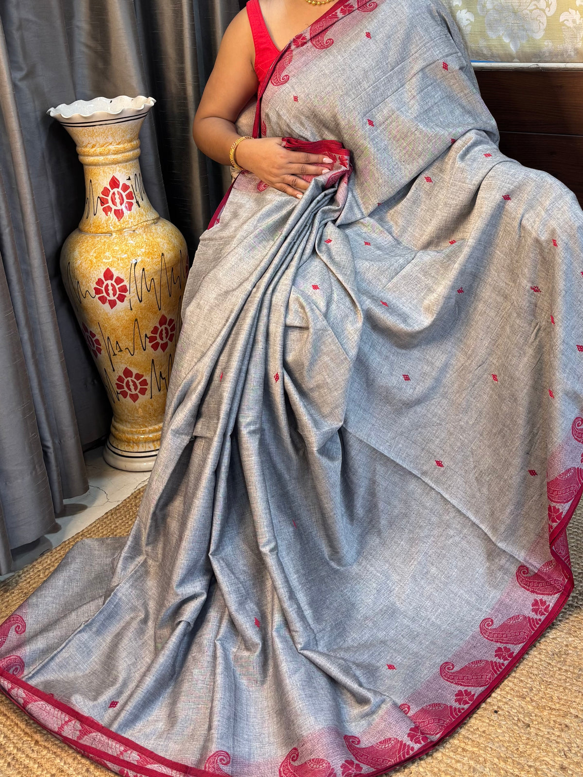 Grey Pure Cotton Dhonekhali Saree