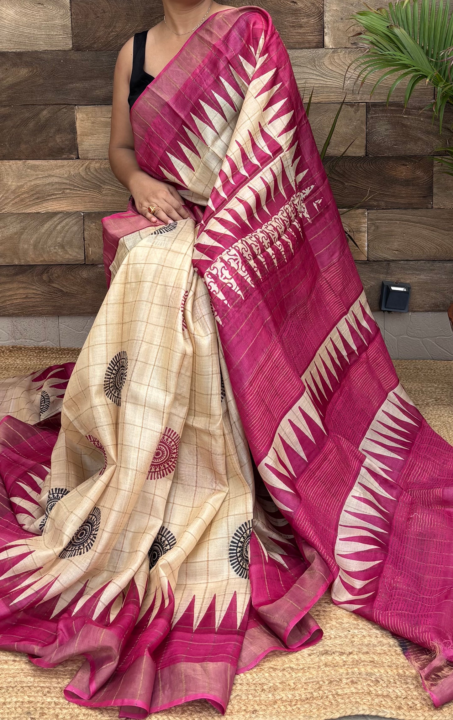 Pure tussar Silk Saree With Handblock printed