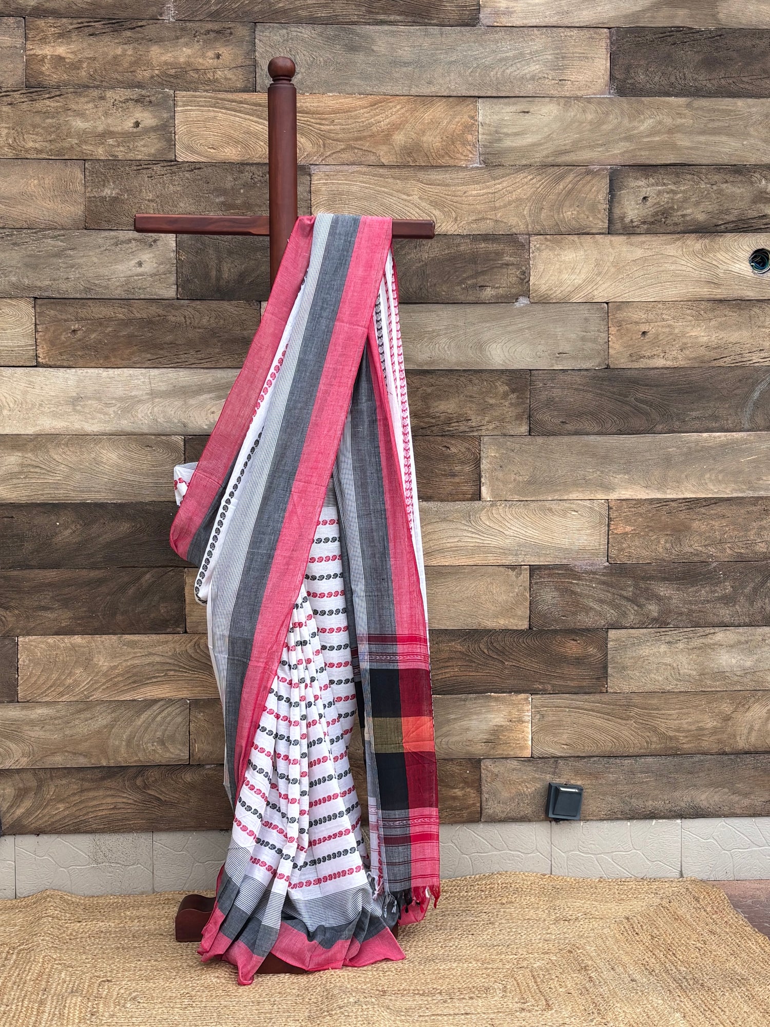 White Check Pure Cotton Dhonekhali Saree