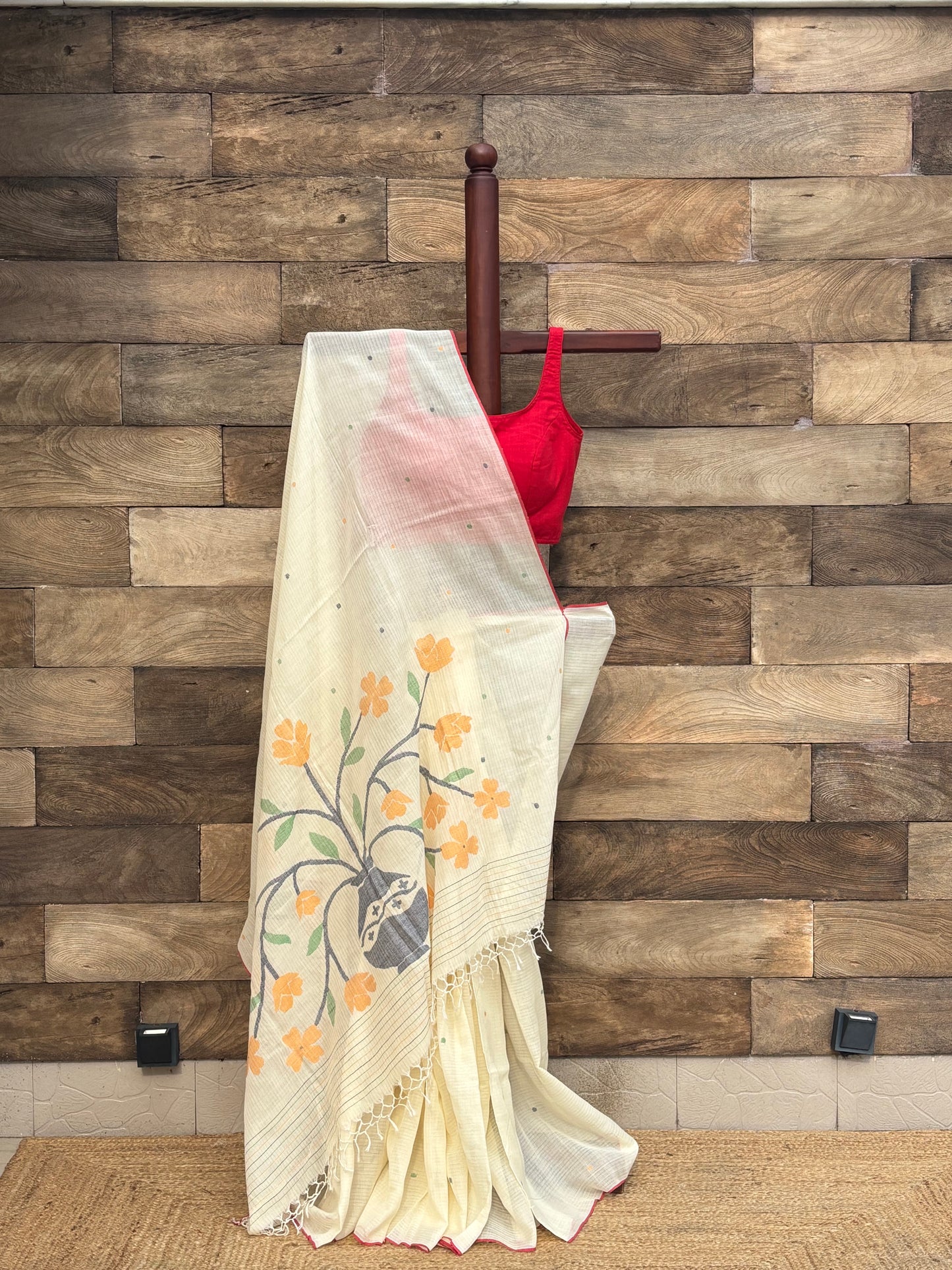 light Lemon Yellow Soft Pure Cotton  handwoven Bengal Jamdani Saree