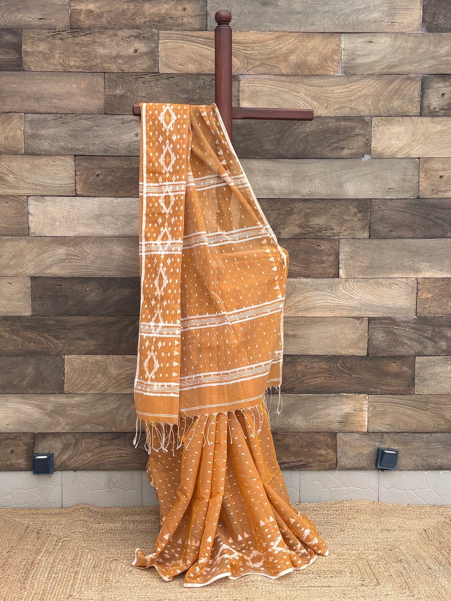Slub Cotton Jamdani Saree