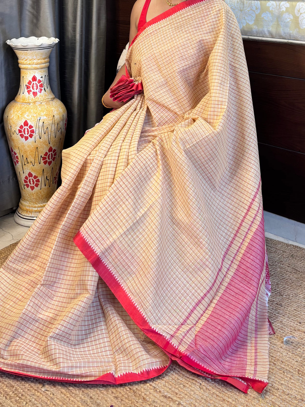 Dhonekhali Check Pure Cotton Saree