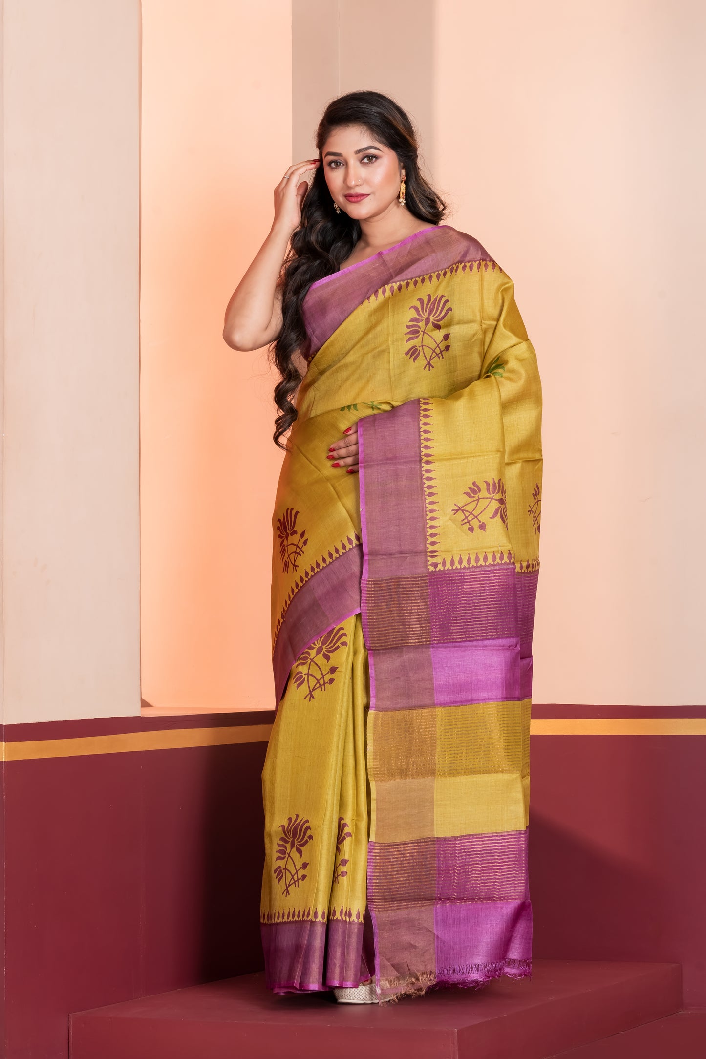 Pakhna  mehendi green   Pure tussar saree