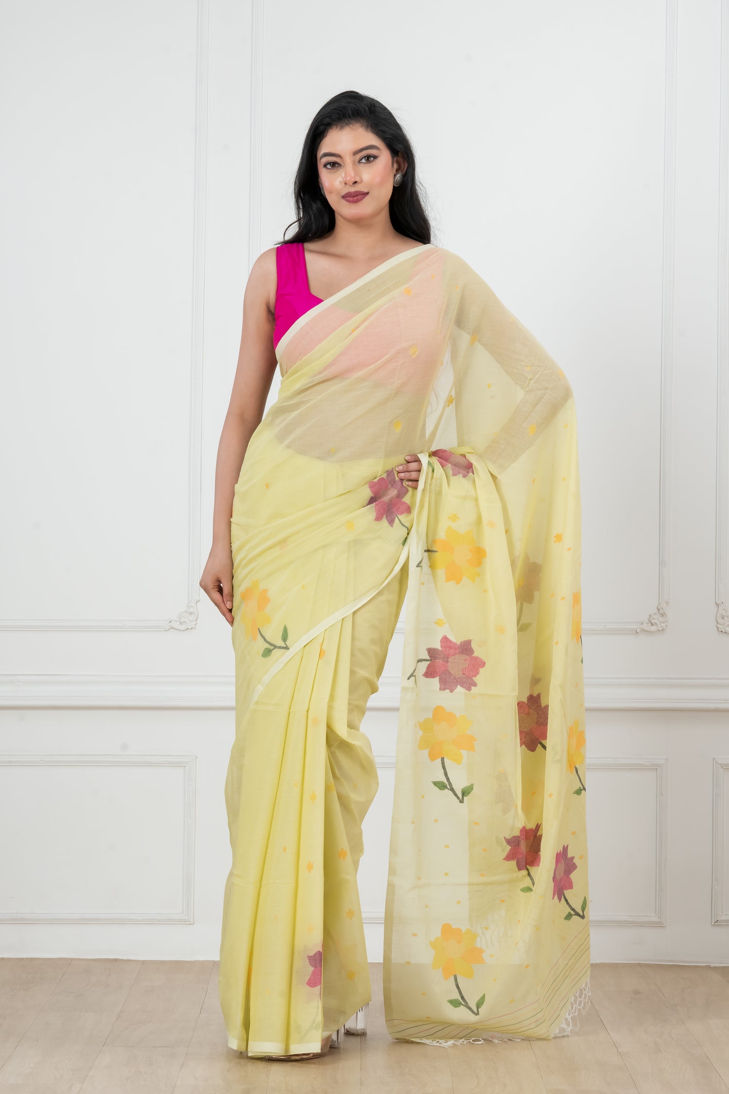 Light Yellow Pure Cotton  Handwoven  meddle  work Jamdani Saree