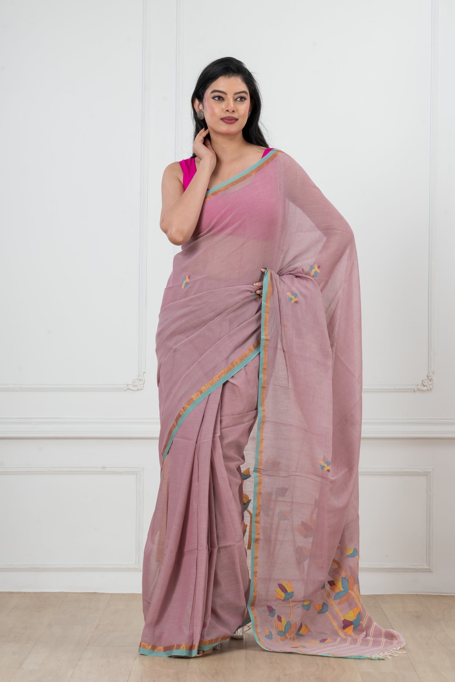 Pure Cotton  Handwoven  meddle  work Jamdani Saree