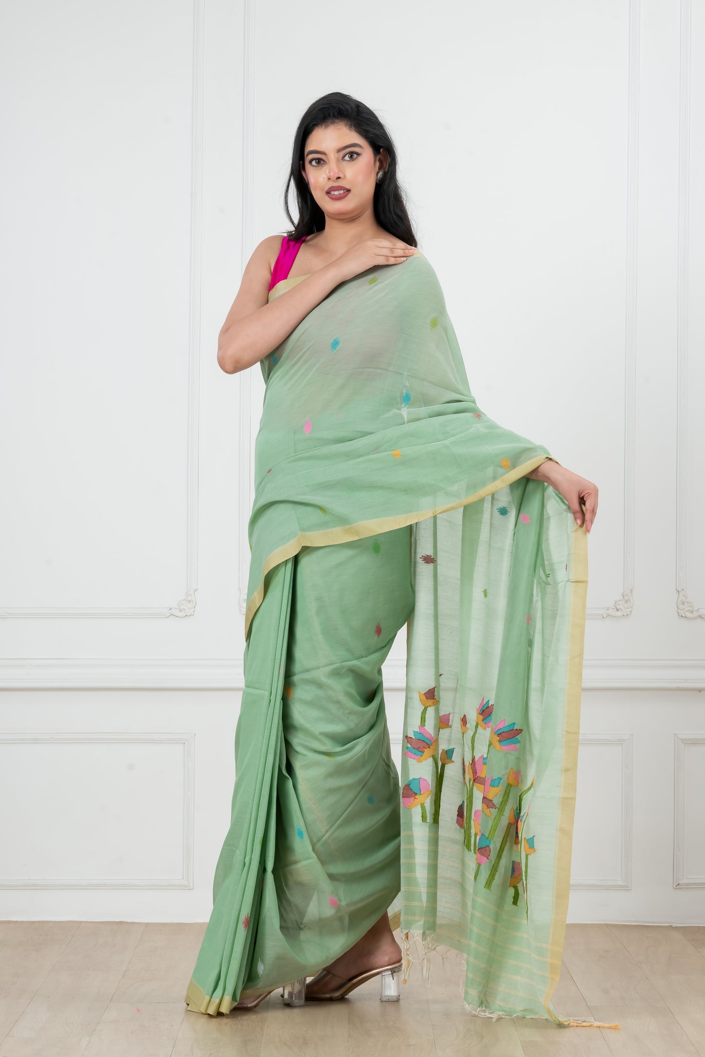 Green Saree Pure Cotton  Handwoven  meddle  work Jamdani Saree