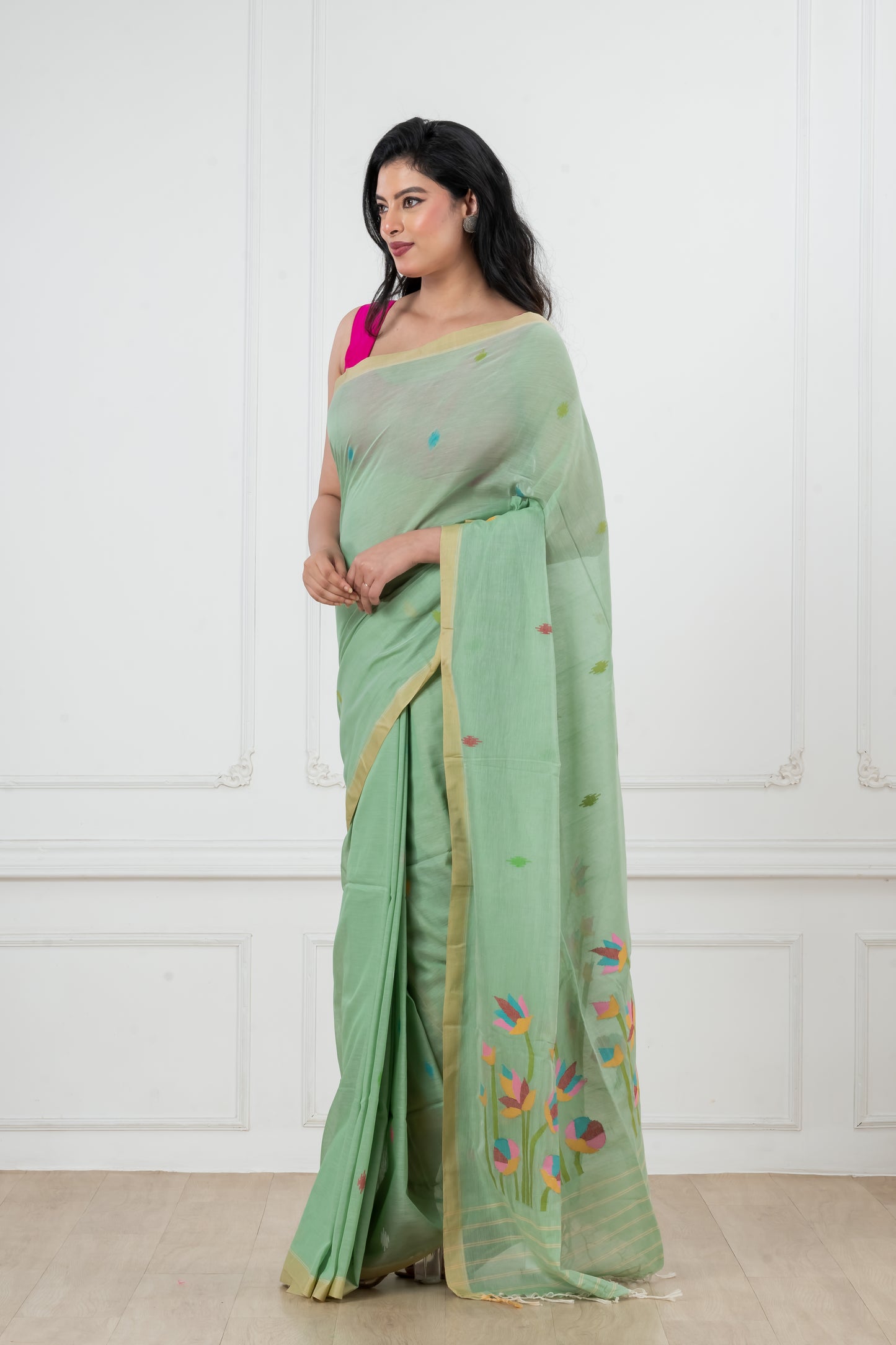 Green Saree Pure Cotton  Handwoven  meddle  work Jamdani Saree