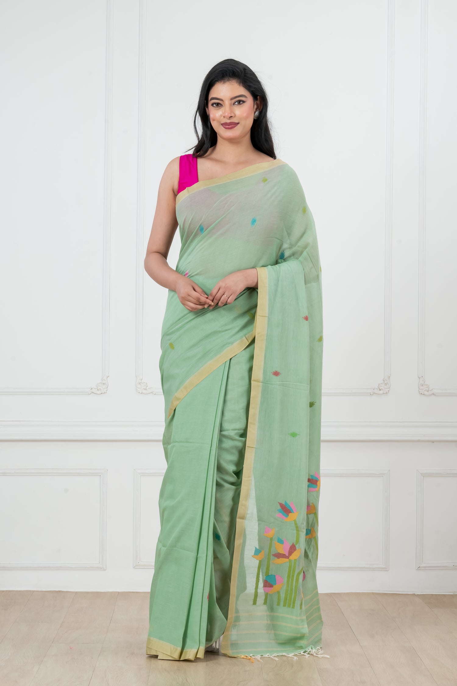 Green Saree Pure Cotton  Handwoven  meddle  work Jamdani Saree