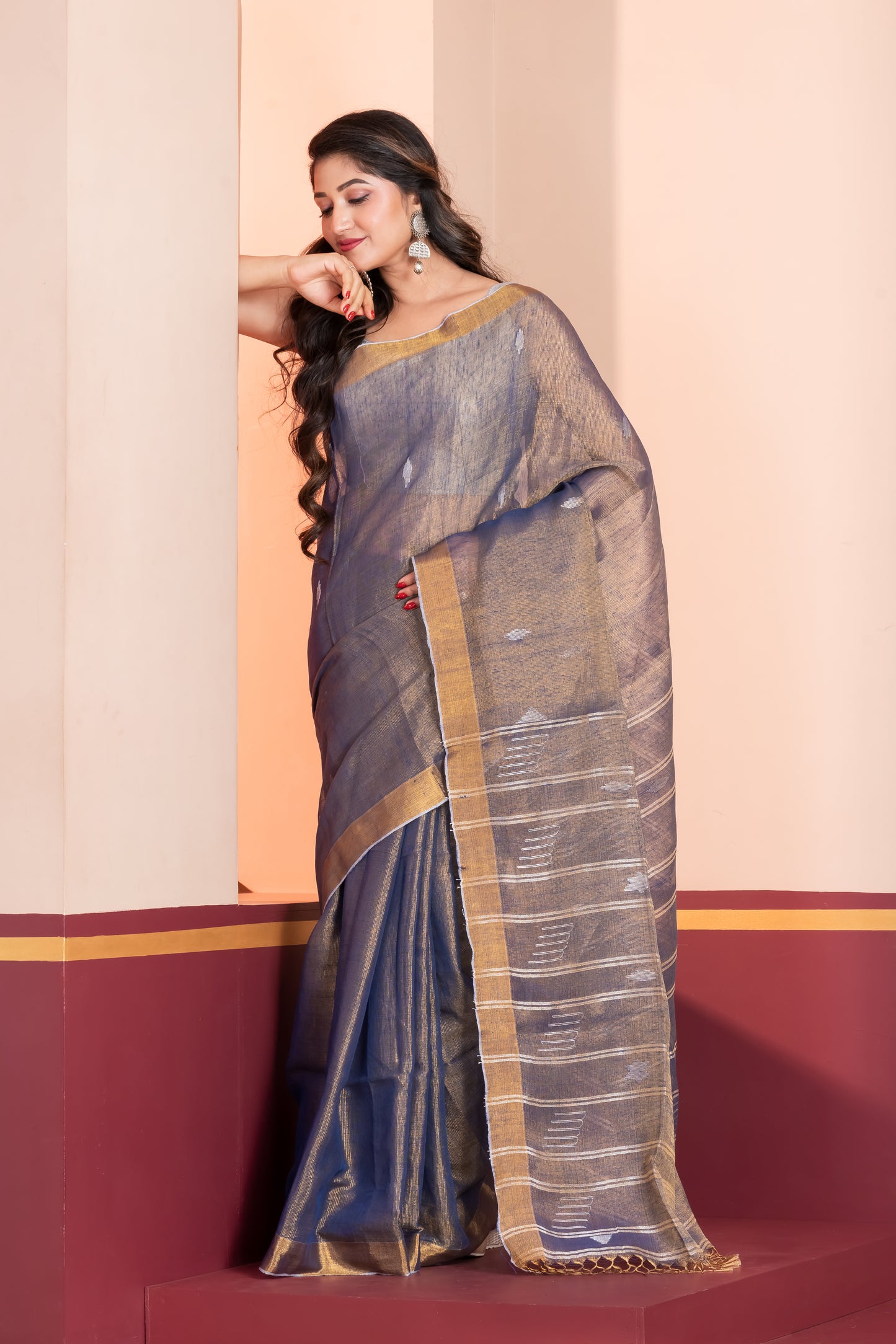 Grey - Linen Tissue Jamsani Saree