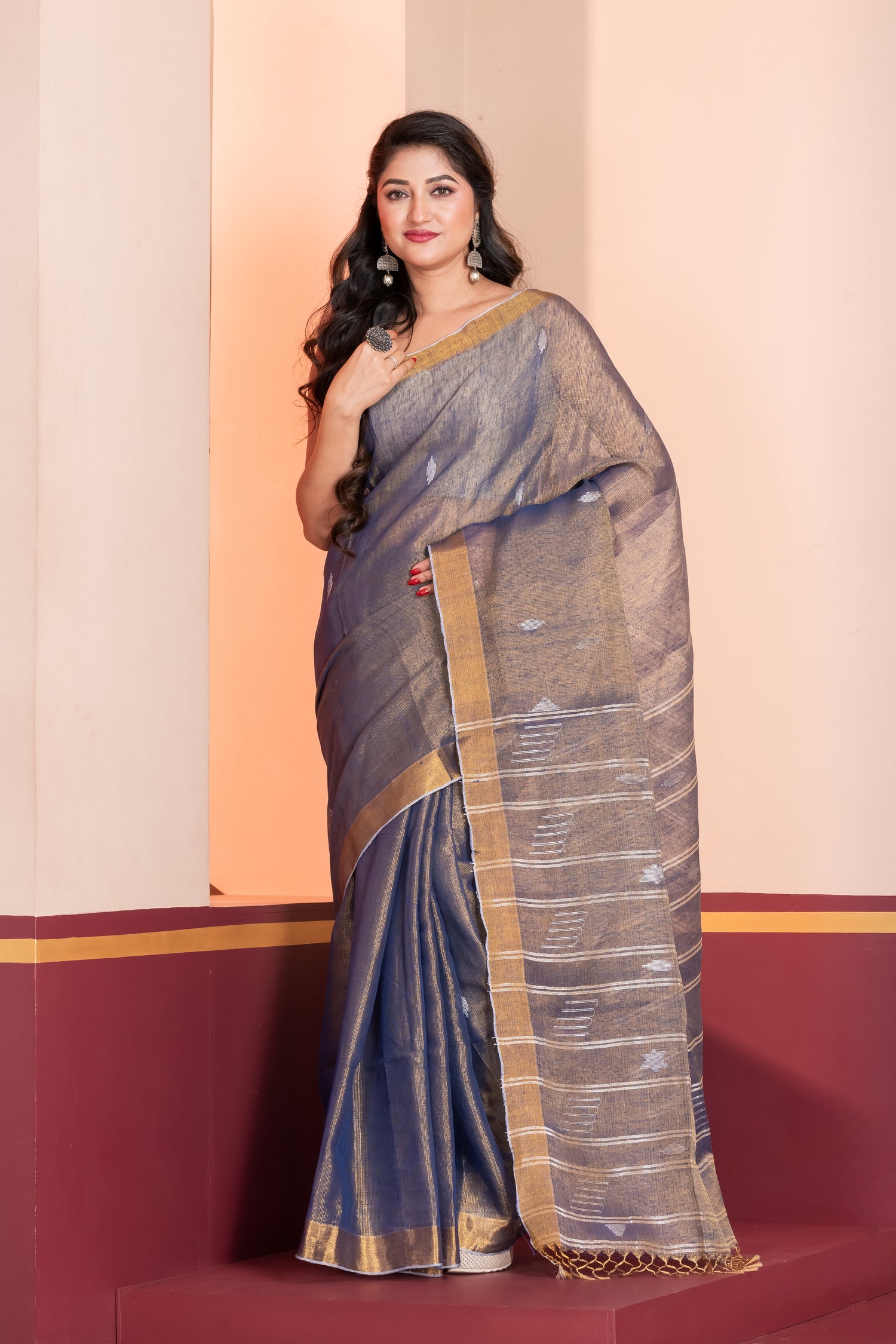 Grey - Linen Tissue Jamsani Saree