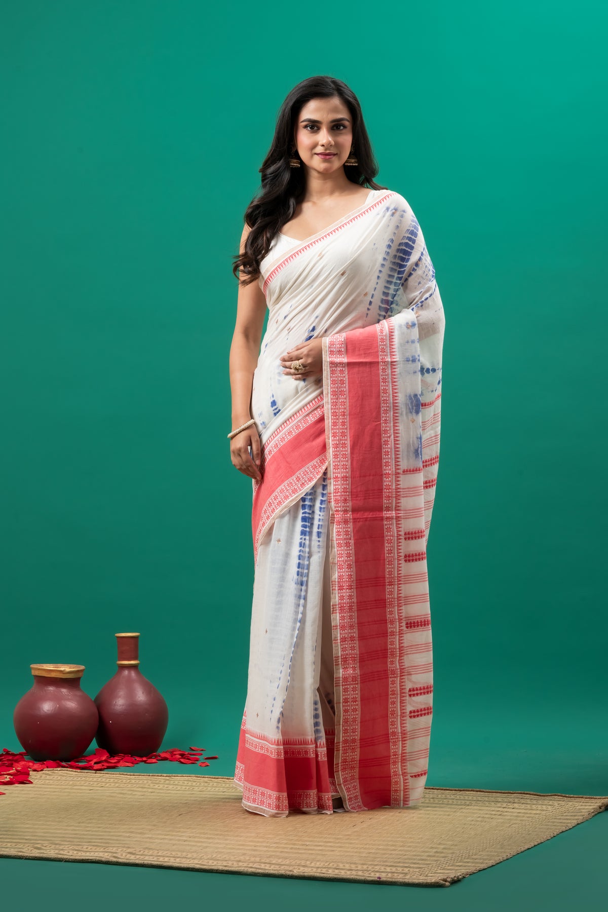 OFF WHITE & PEACH BOARDER PURE COTTON BENGUMPURI SHIBHORI SAREE