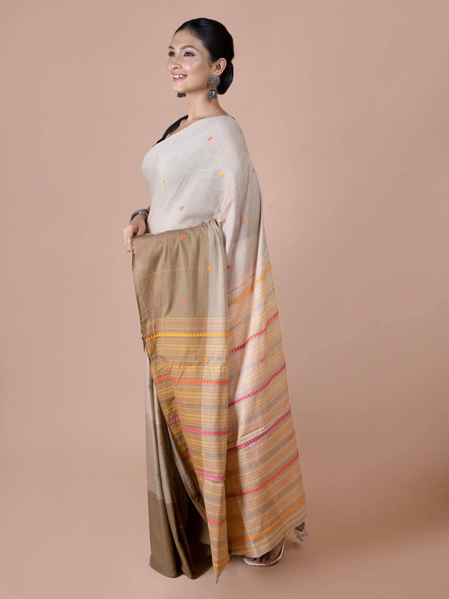 Sugandh Handloom Dhonekhali Saree