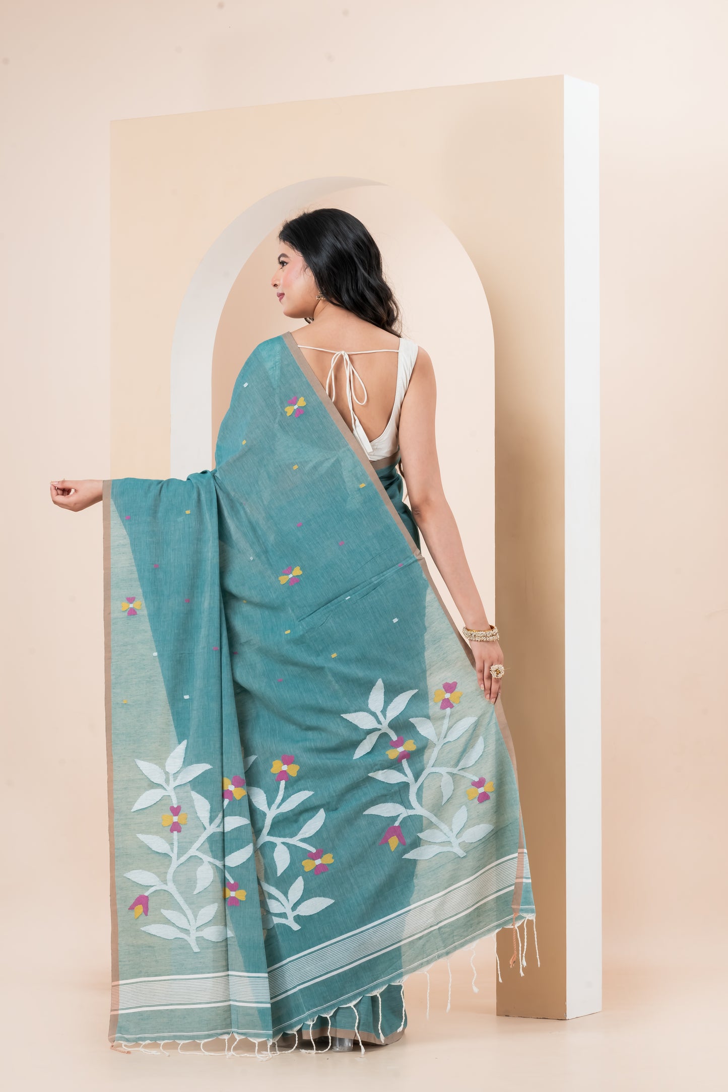 Pure Cotton Handwoven meddle work Jamdani Saree