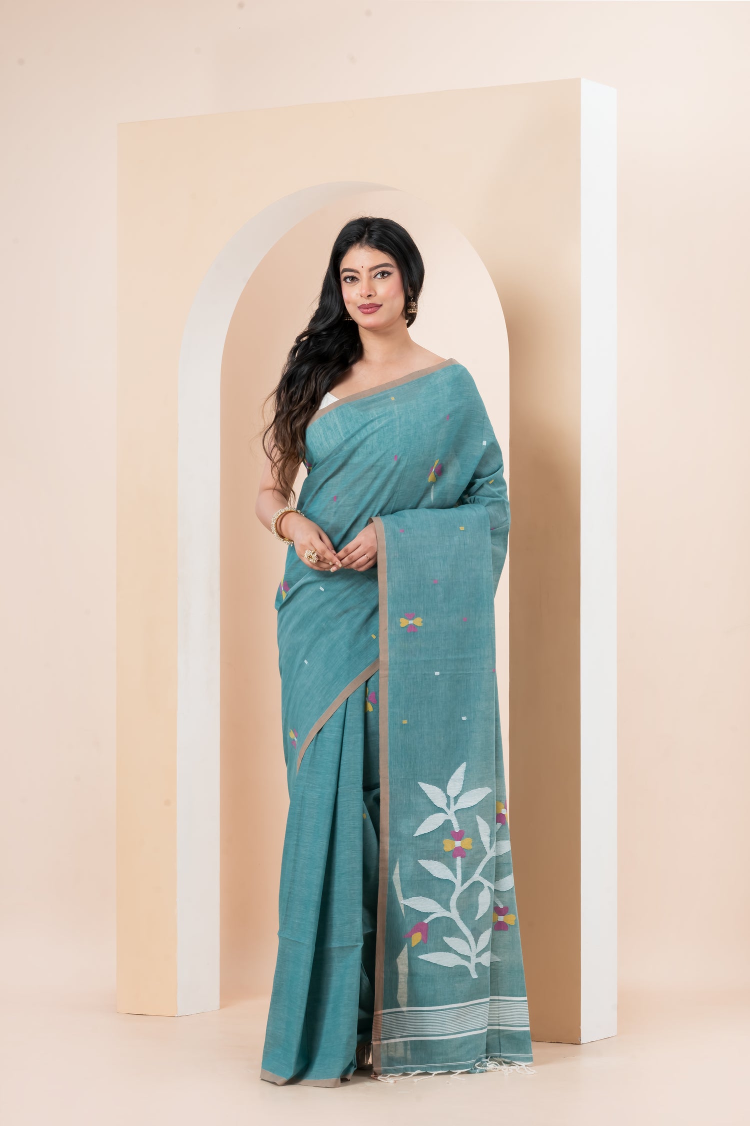 Pure Cotton Handwoven meddle work Jamdani Saree