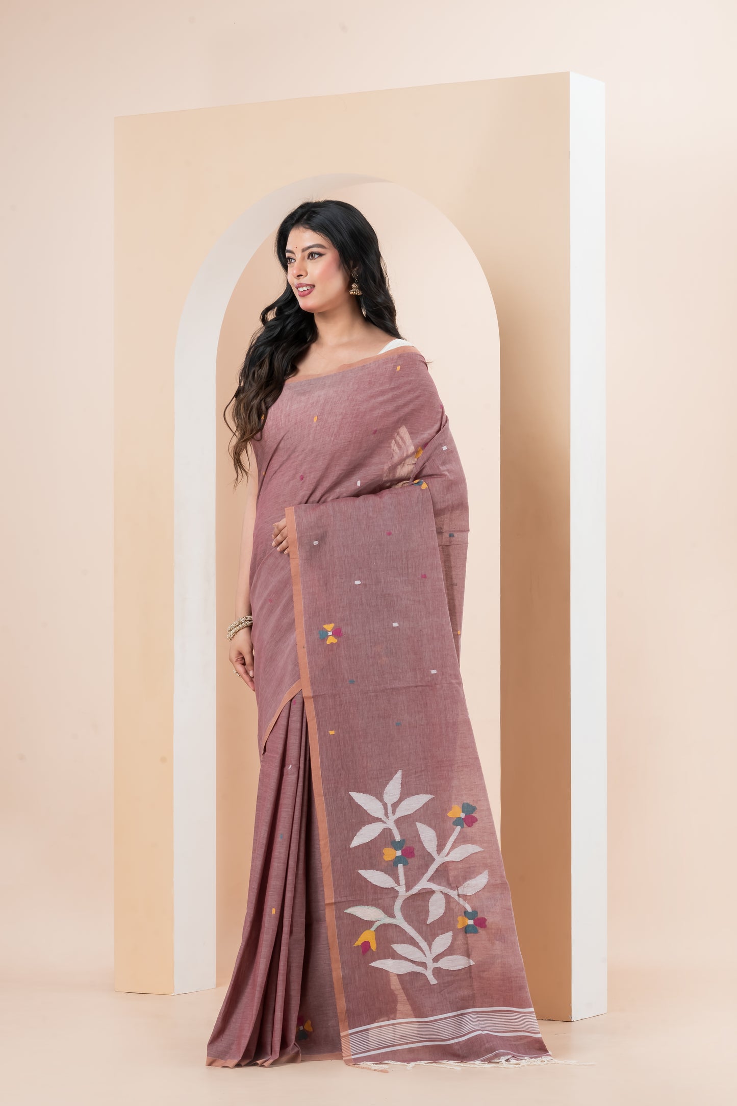 Pure Cotton  Bengal handwoven Needle Work Jamdani Saree