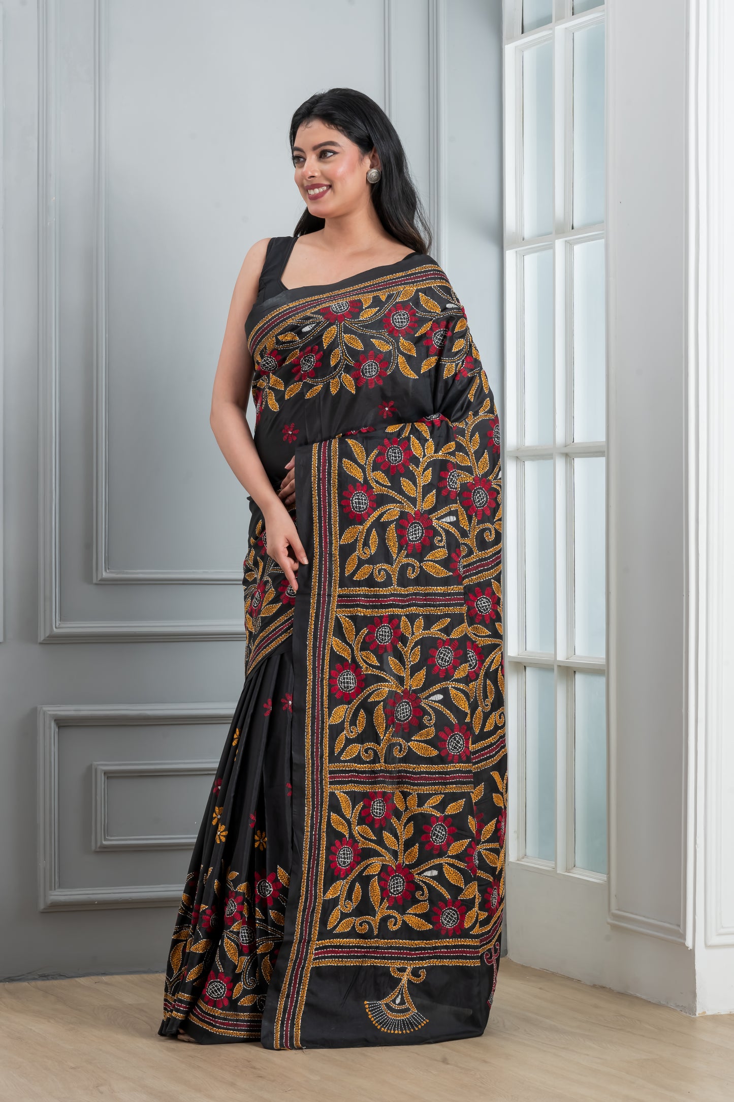Black Hand Kantha Saree