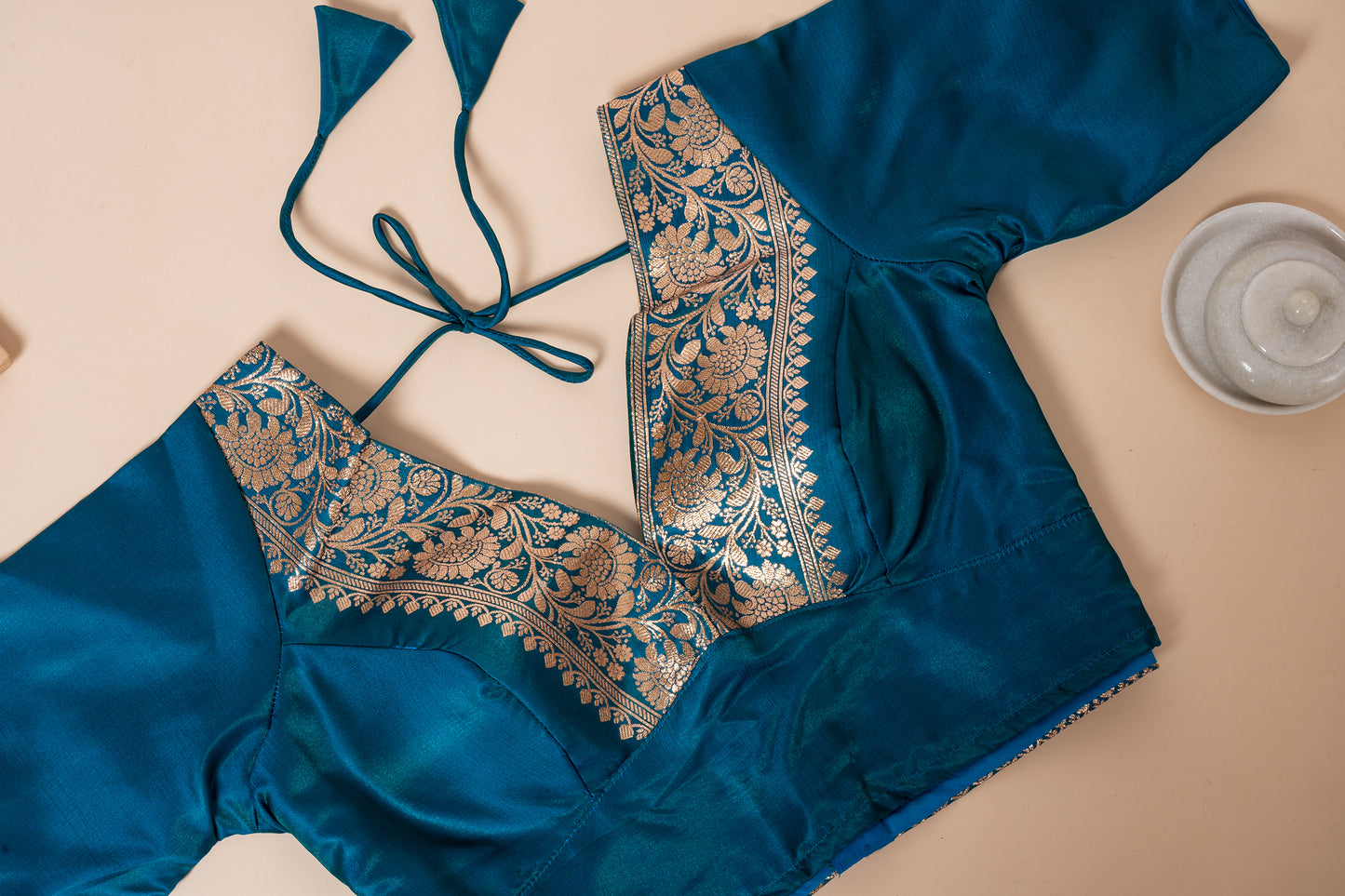 Pakhna sky blue Banarasi border blouse