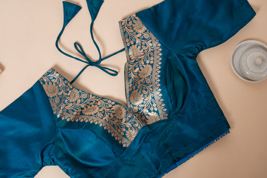 Pakhna sky blue Banarasi border blouse