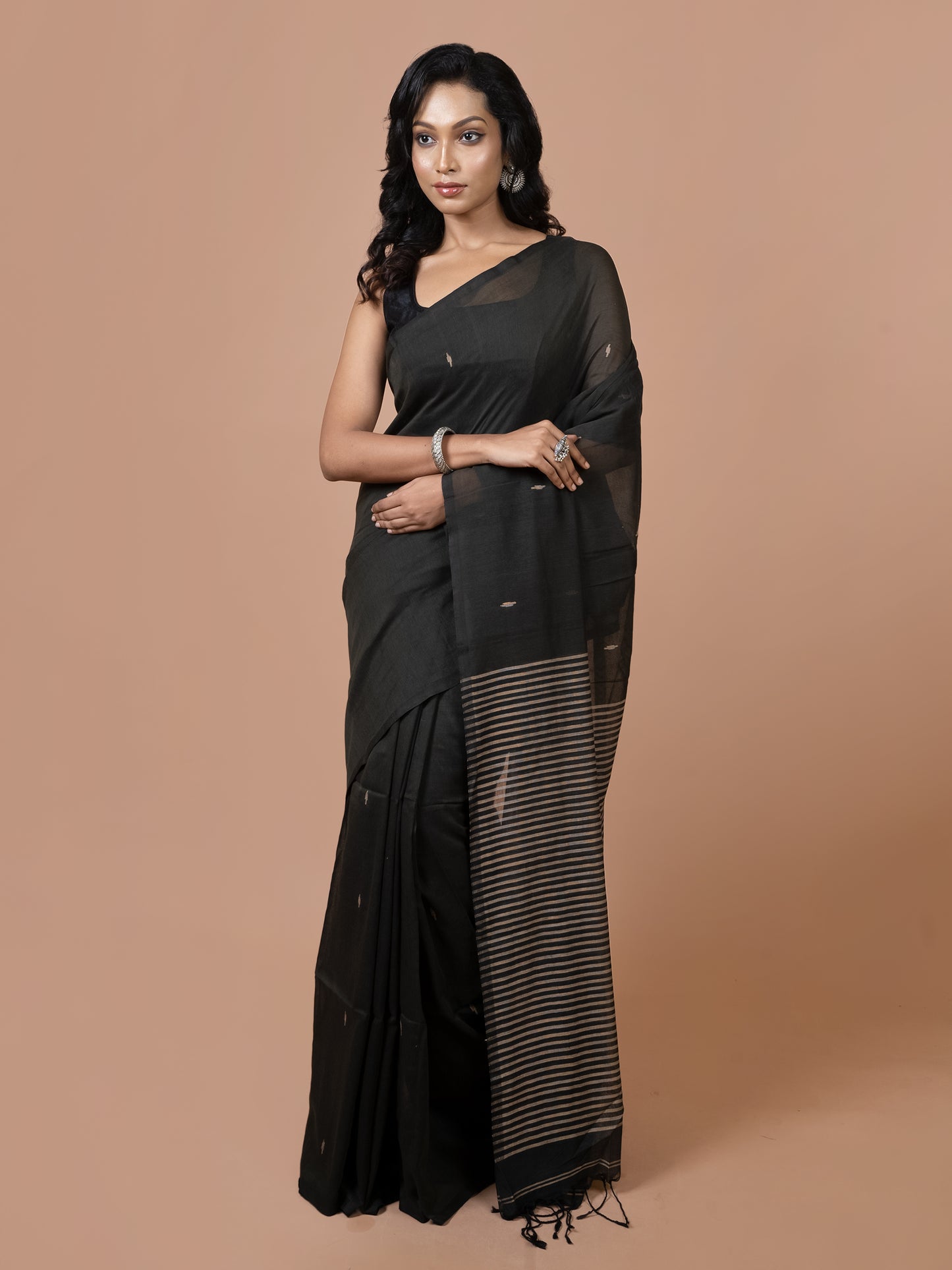 Dark Green Bengal Jamdani Saree