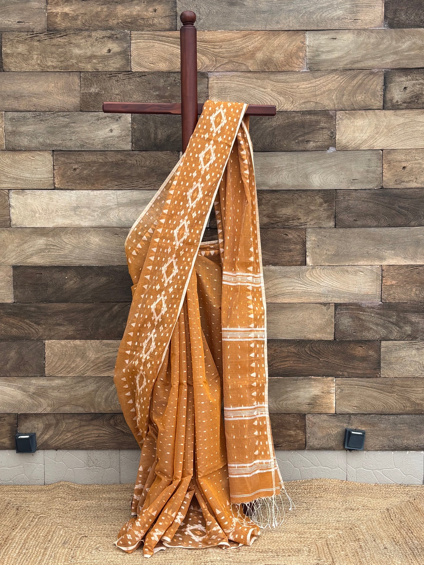 Slub Cotton Jamdani Saree