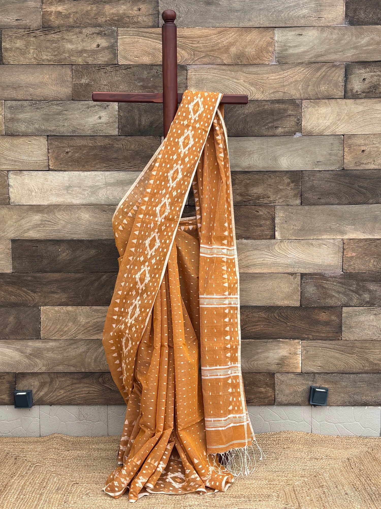 Slub Cotton Jamdani Saree
