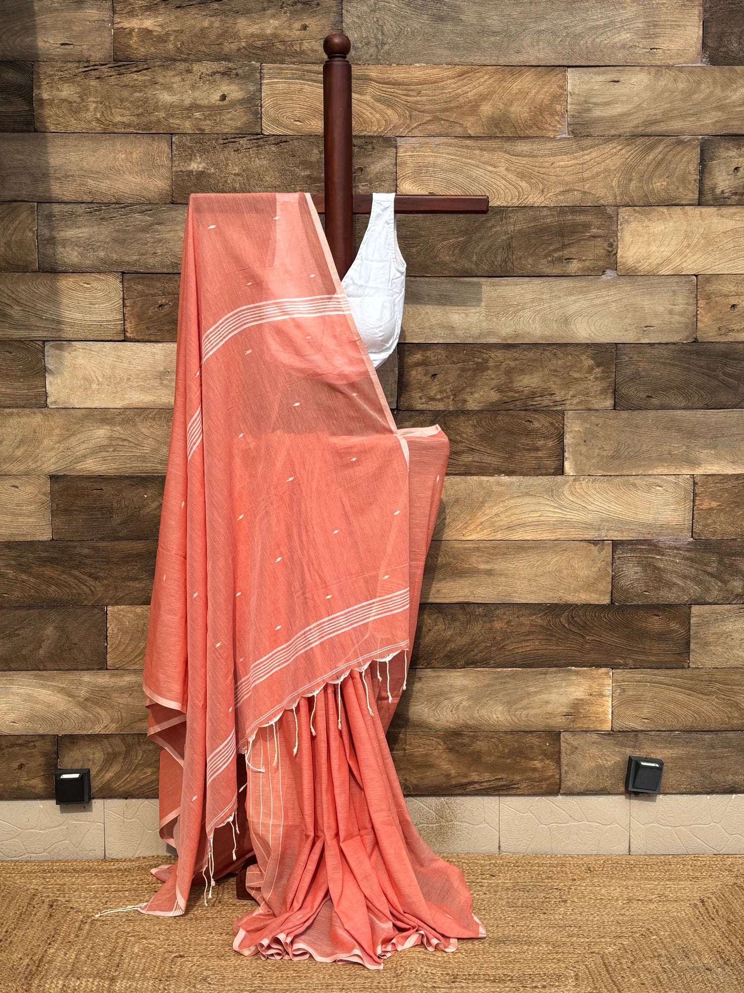Orange Pure Cotton Handwoven pure Cotton Jamdani Saree