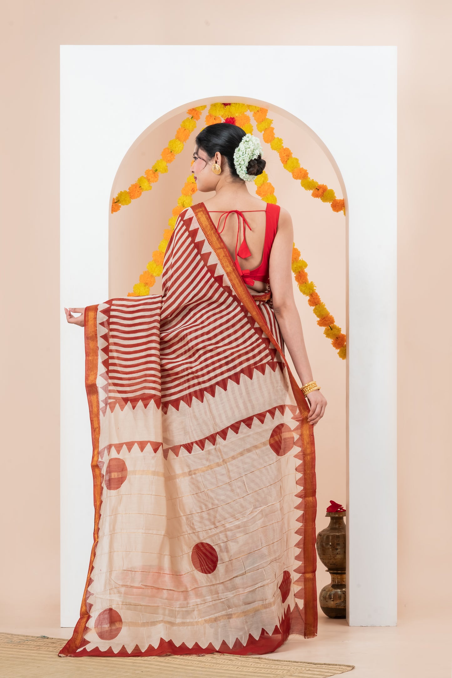 Maheshwari Silk Cotton  Natural  Block Printed  Saree