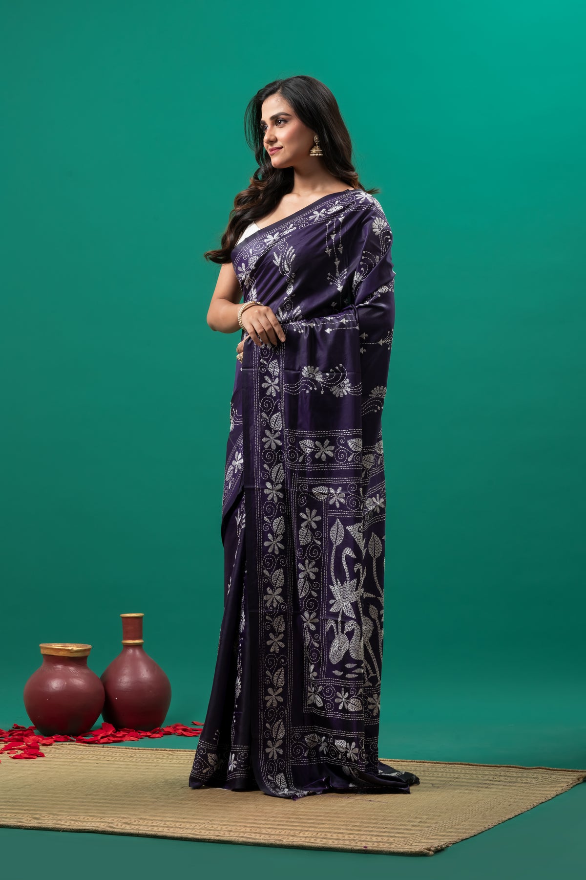 Deep purple with white Thread work Hand Kantha stitch Saree