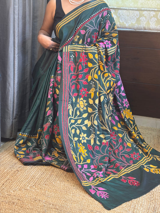 Green Flower motif Hand Kantha Work   Saree