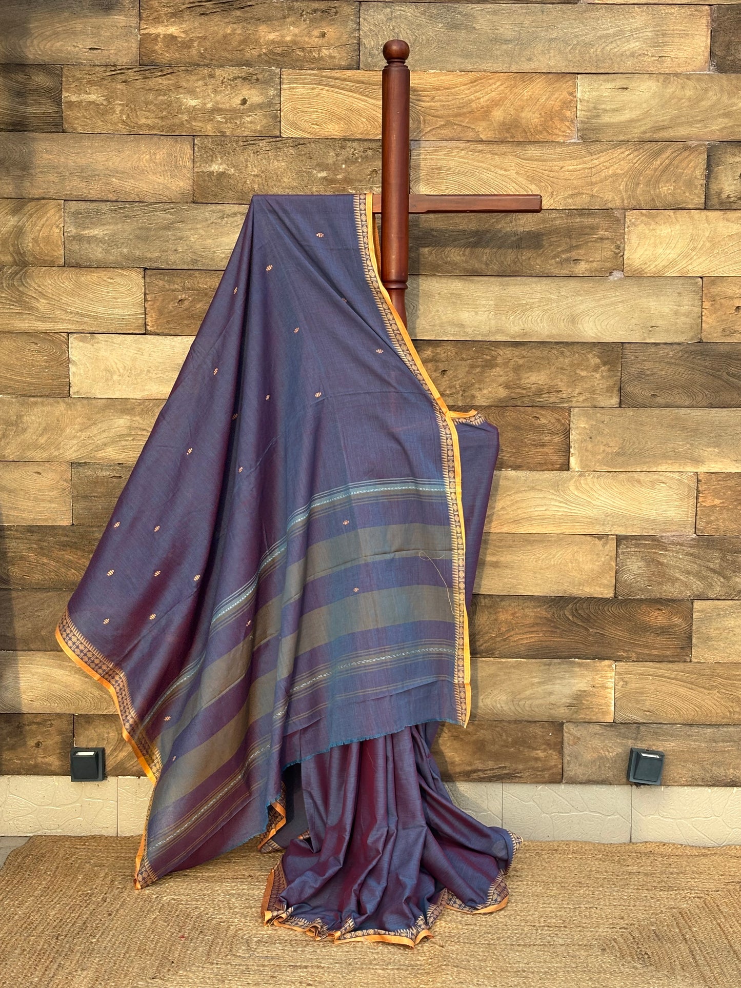 Pure Cotton Handwoven Dhonekhali Daree