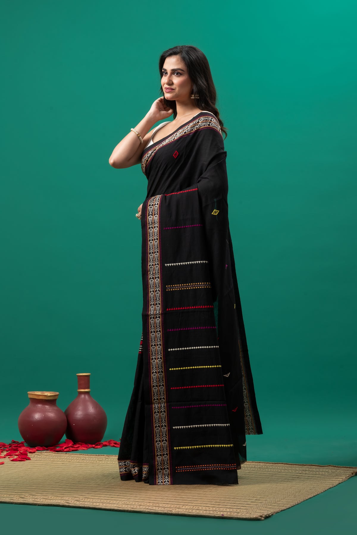 Black Pure cotton Pacha Pere Begumpuri Saree