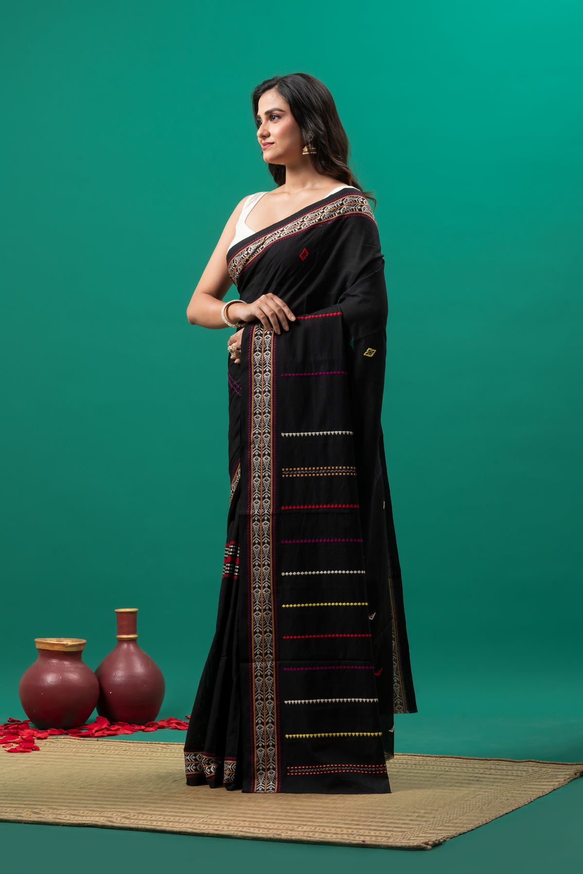 Black Pure cotton Pacha Pere Begumpuri Saree
