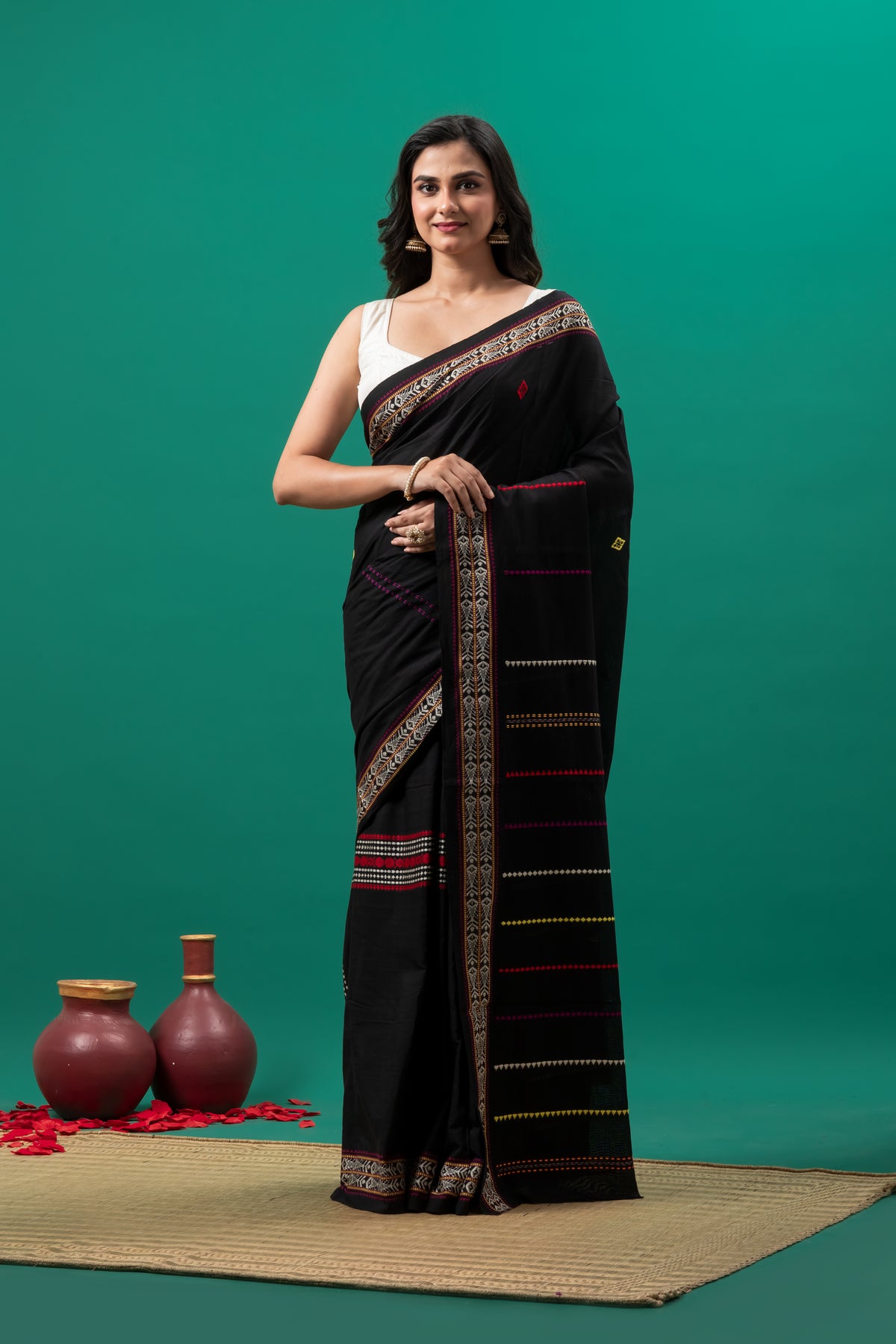 Black Pure cotton Pacha Pere Begumpuri Saree