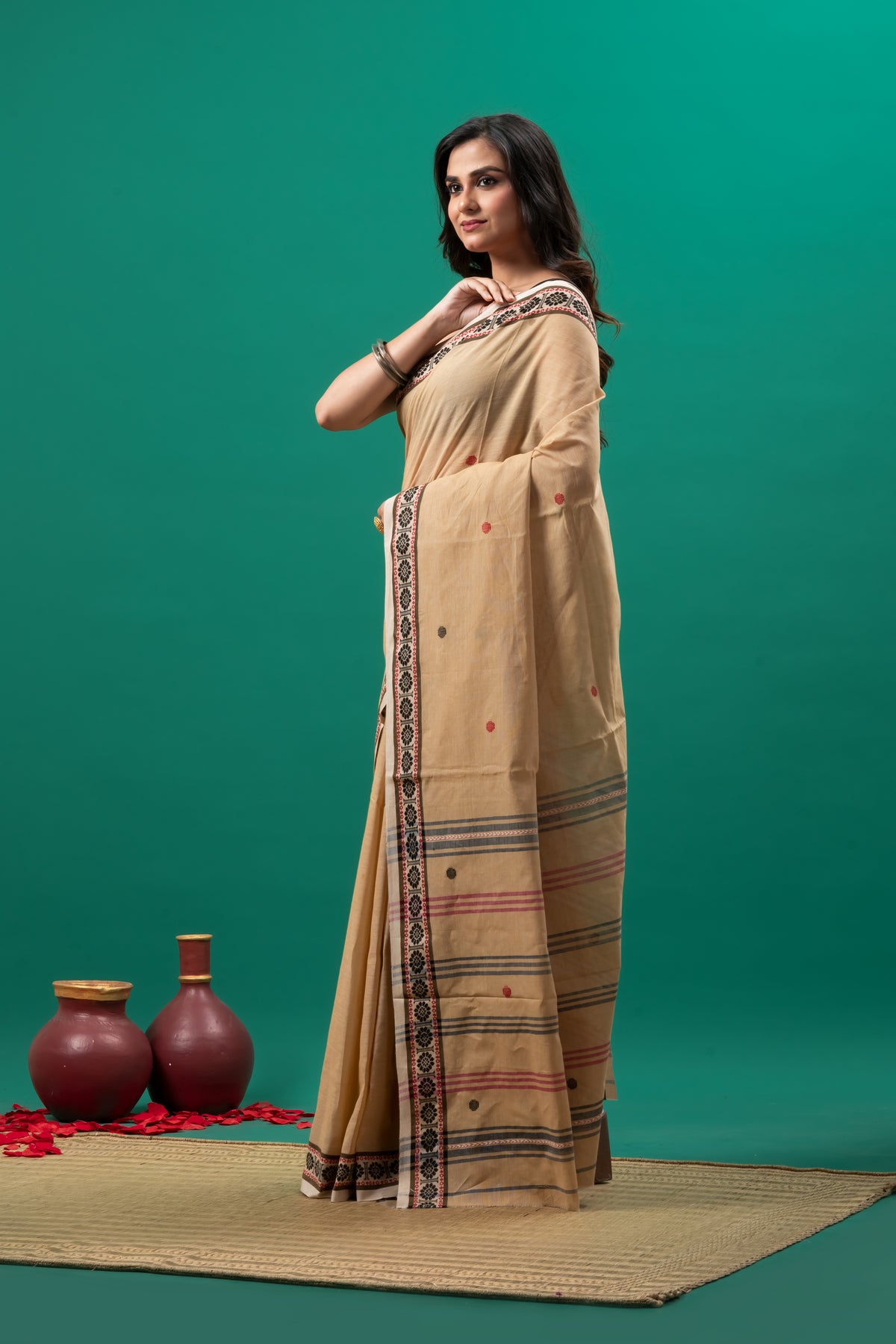 Beige ( Kora) Pure Cotton Handwoven Dhonekhali Saree
