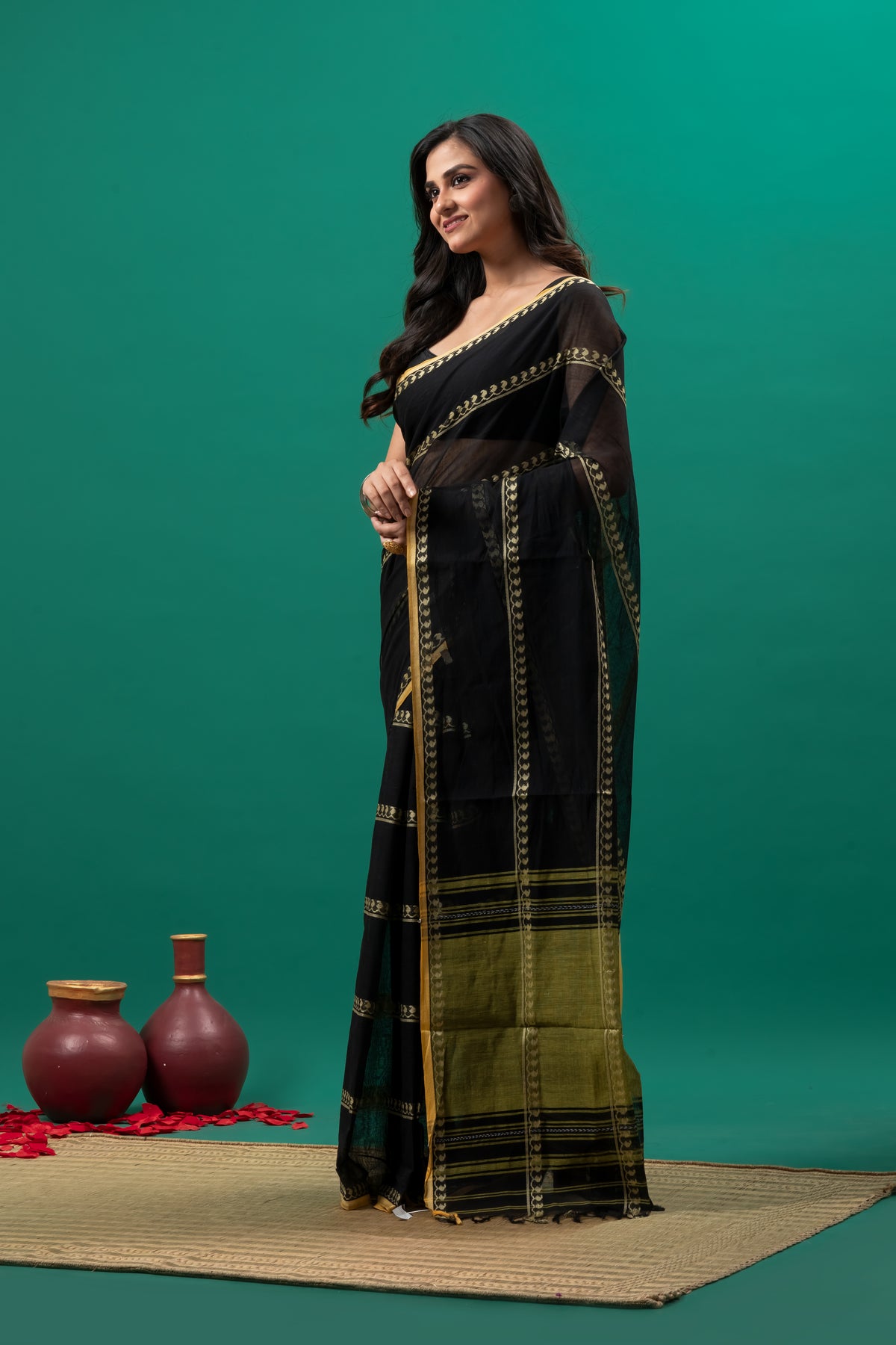 Black Pure Cotton handwoven Dhonekhali Saree