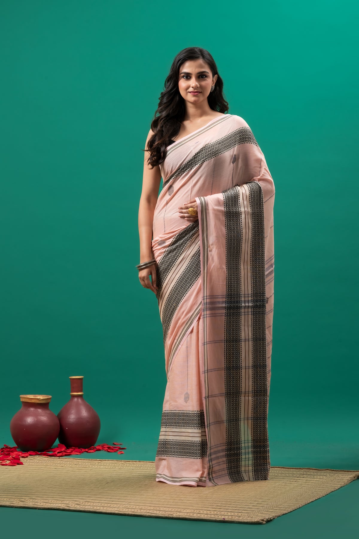 Pink & check Border Pure Cotton Handwoven Dhonekhali Saree