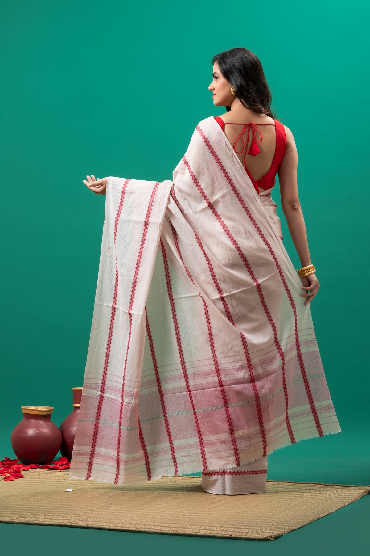 Sada Lal Pure Cotton Dhonekhali Saree