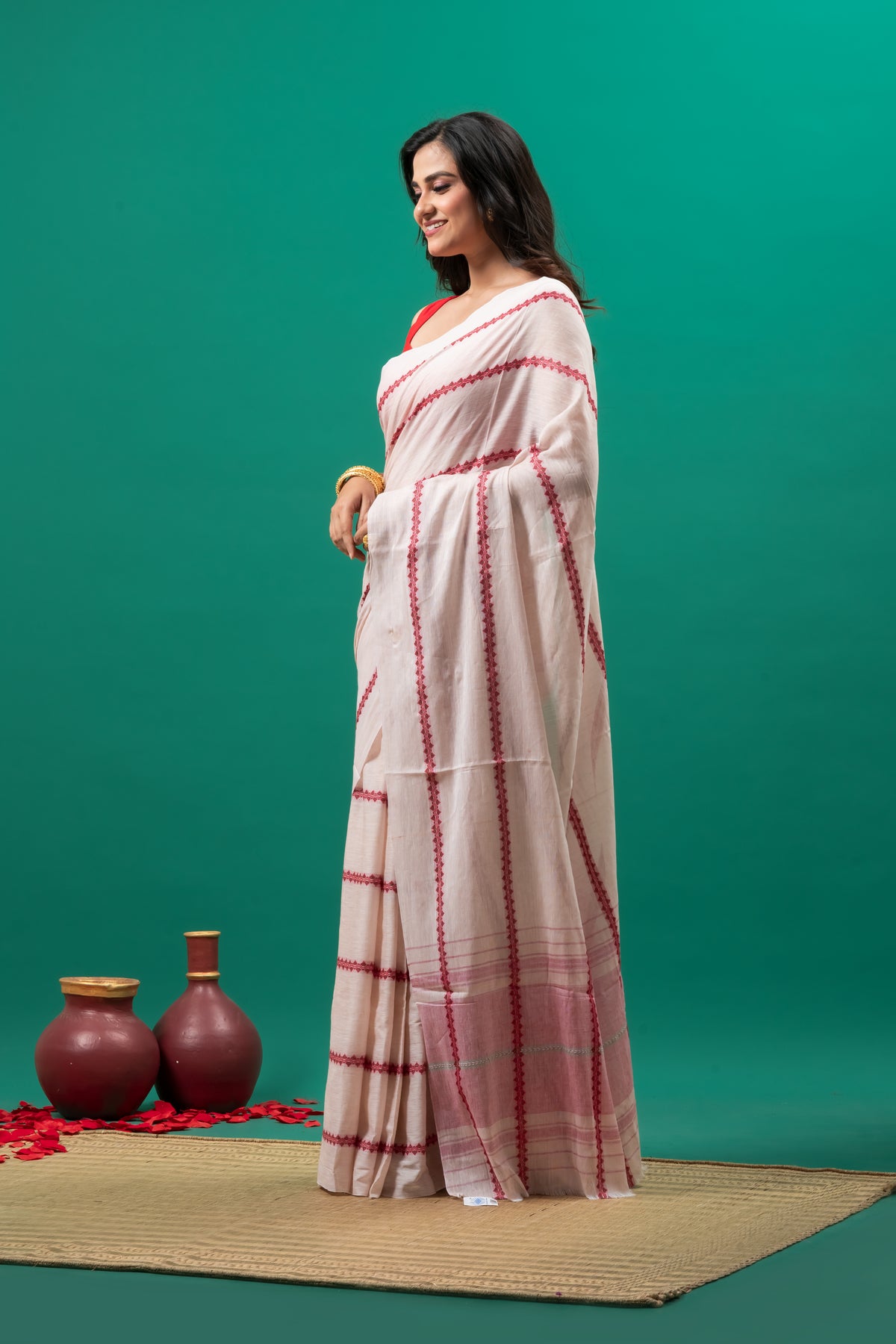 Sada Lal Pure Cotton Dhonekhali Saree