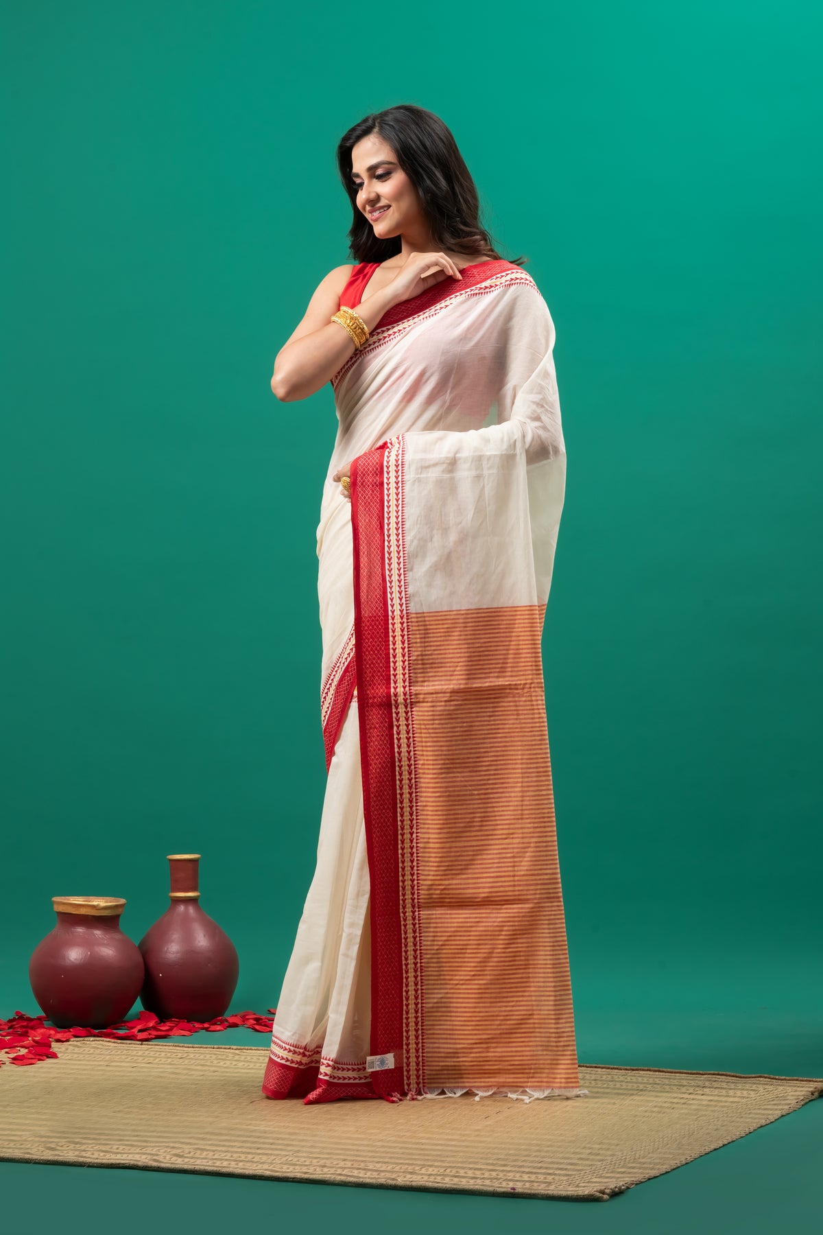 Off white with Red Border Pure Cotton Handwoven  Saree