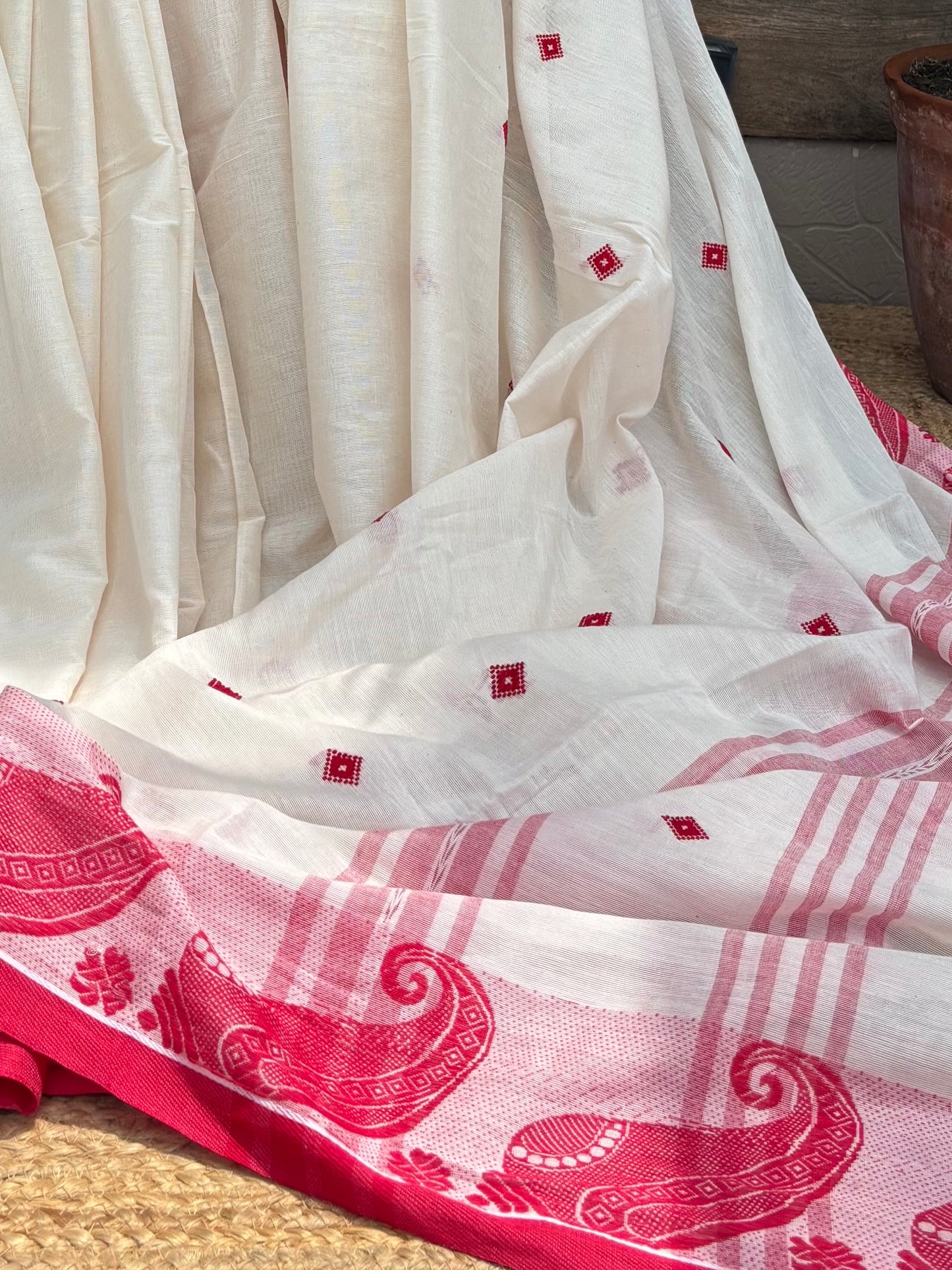 Pure Cotton  Sada Lal Dhonekhali Saree