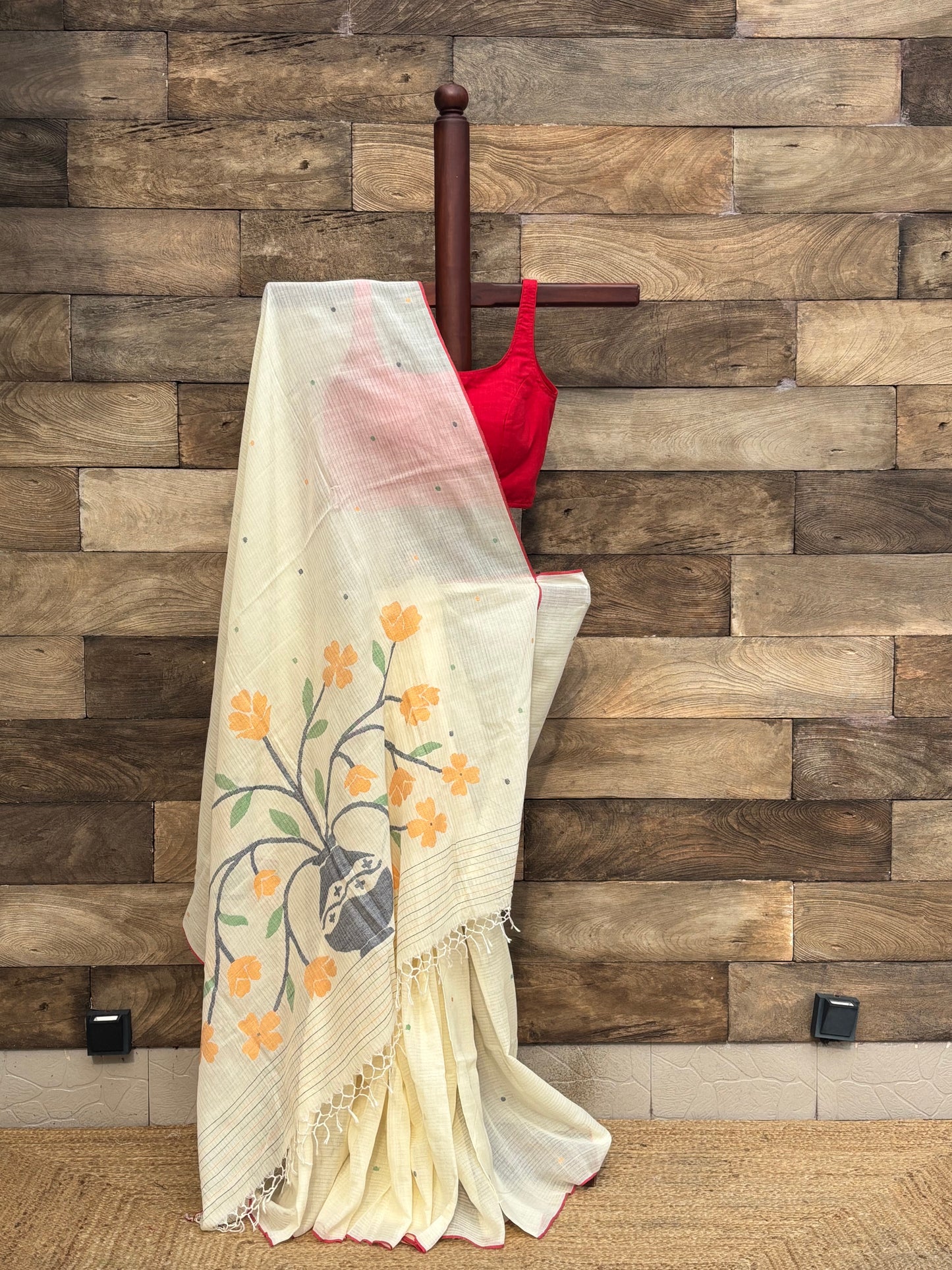 light Lemon Yellow Soft Pure Cotton  handwoven Bengal Jamdani Saree