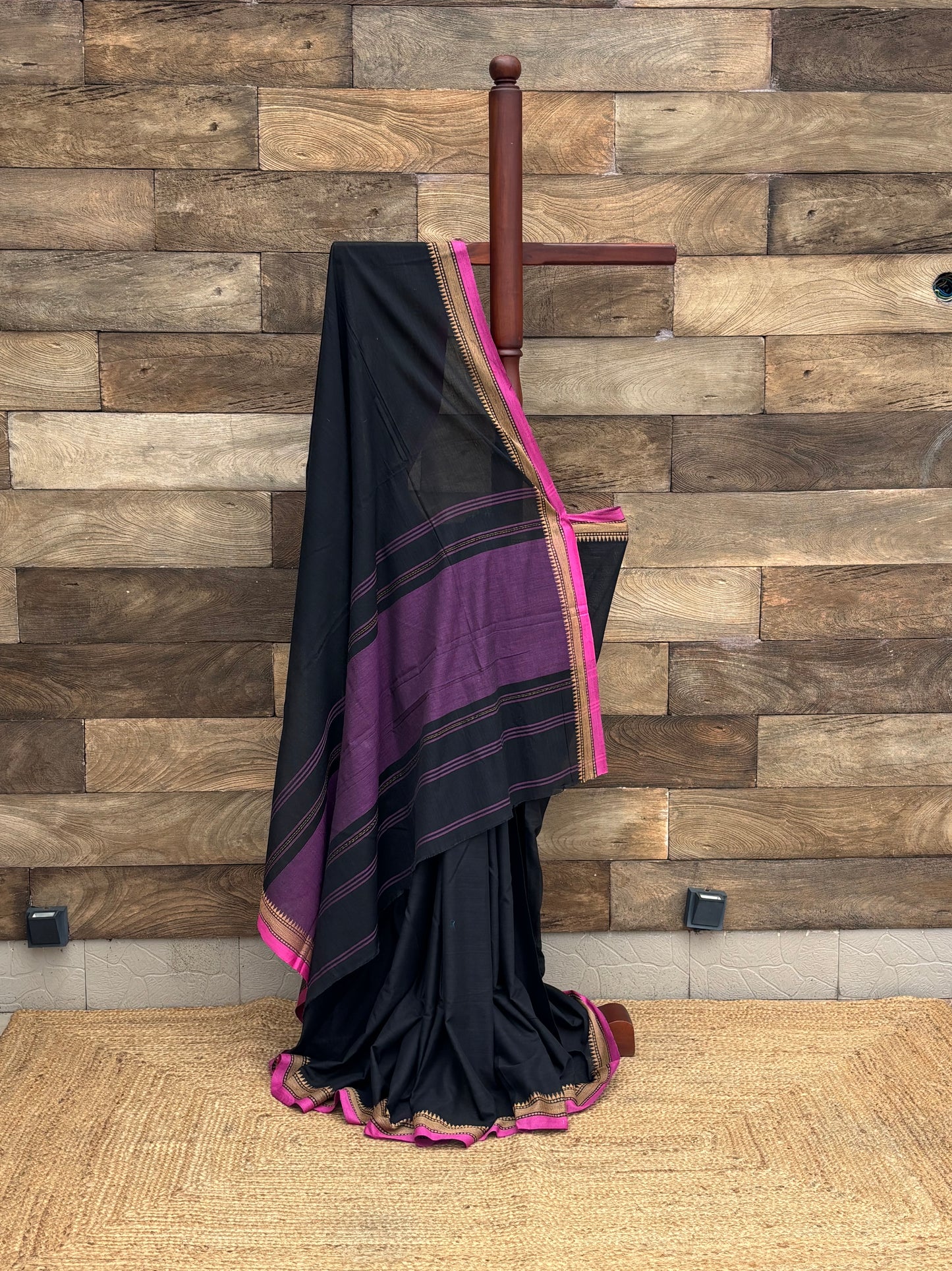 Black & Pink Dhonekhali Pure Cotton Saree
