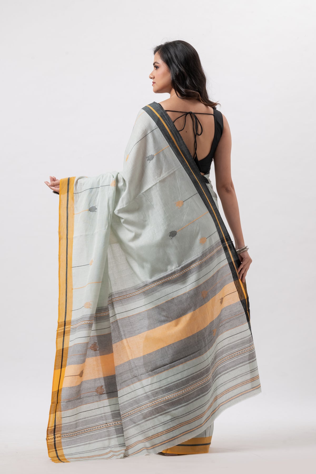 Very Light Pesta Green Pure Cotton Handwoven Saree