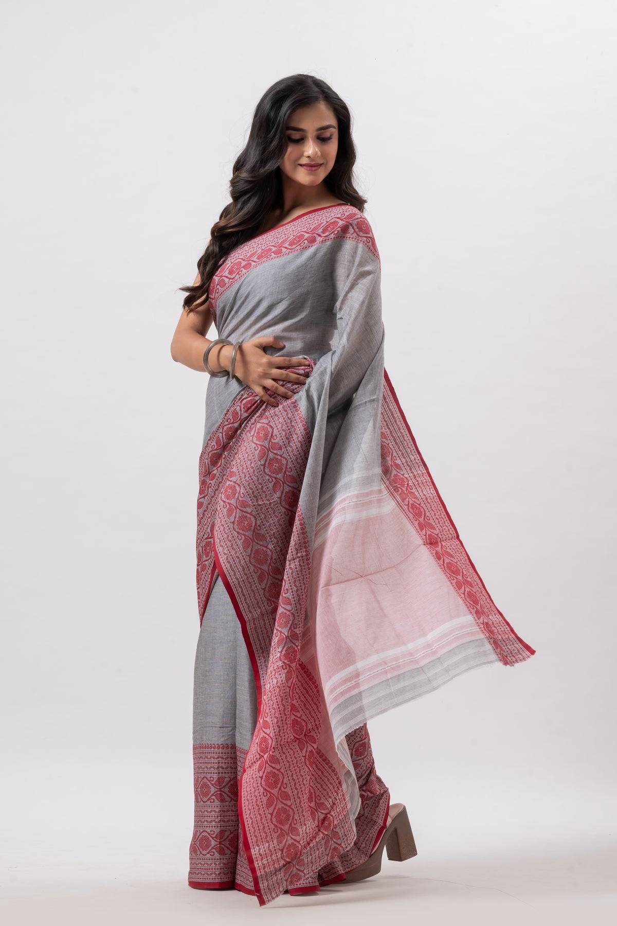Grey & Red Border Dhonekhali Pure Saree
